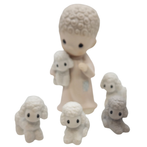 Precious Moments Come Let Us Adore Him SHEPHERD LAMBS 1986 Nativity S.J. Butcher - Picture 1 of 6